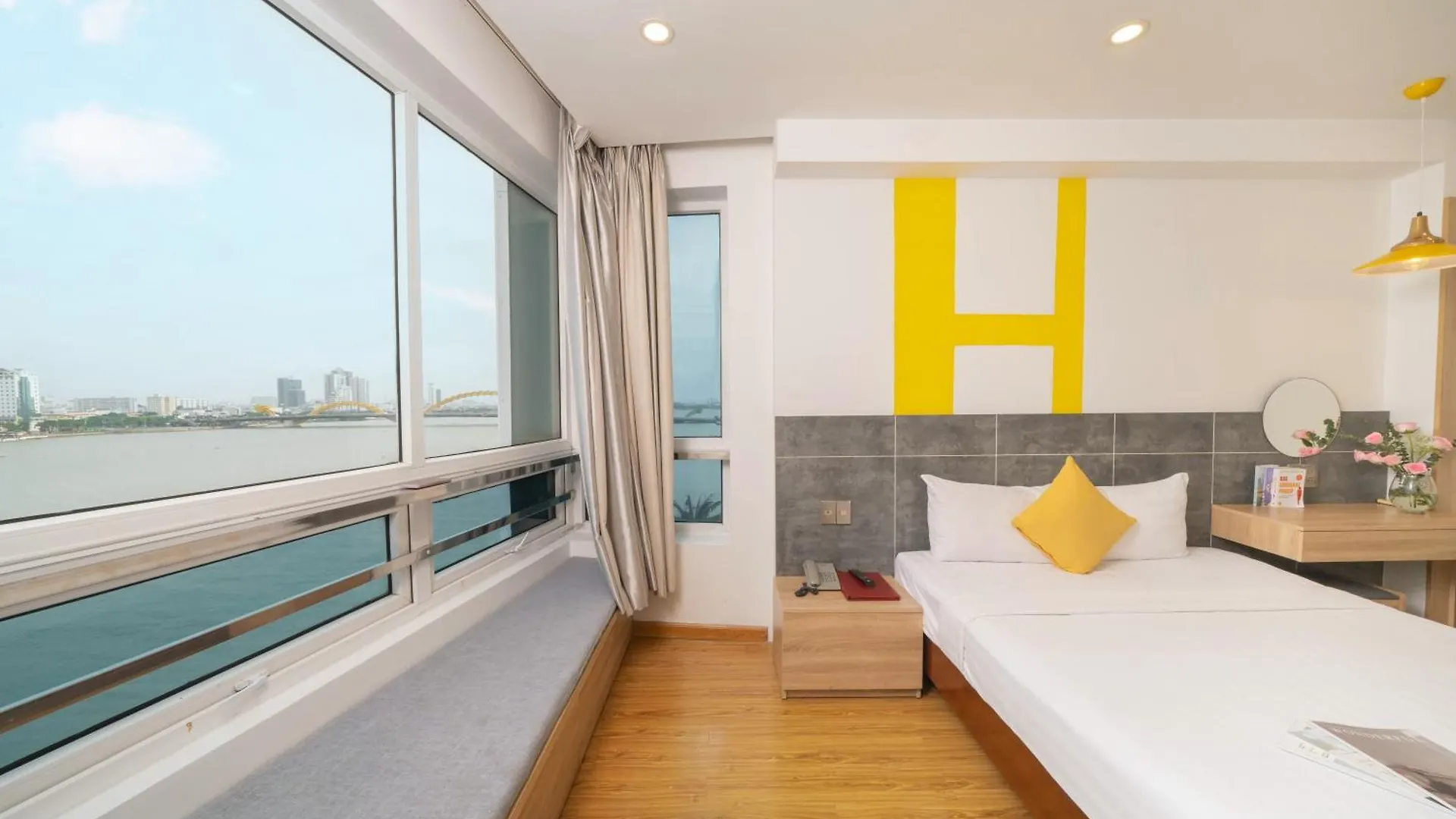 Happy Day Riverside Hotel & Spa Danang By Haviland Da Nang